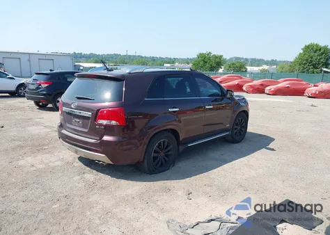 2013 Kia Sorento Sx V6 z USA, uszkodzony, nr VIN 5XYKWDA22DG373135